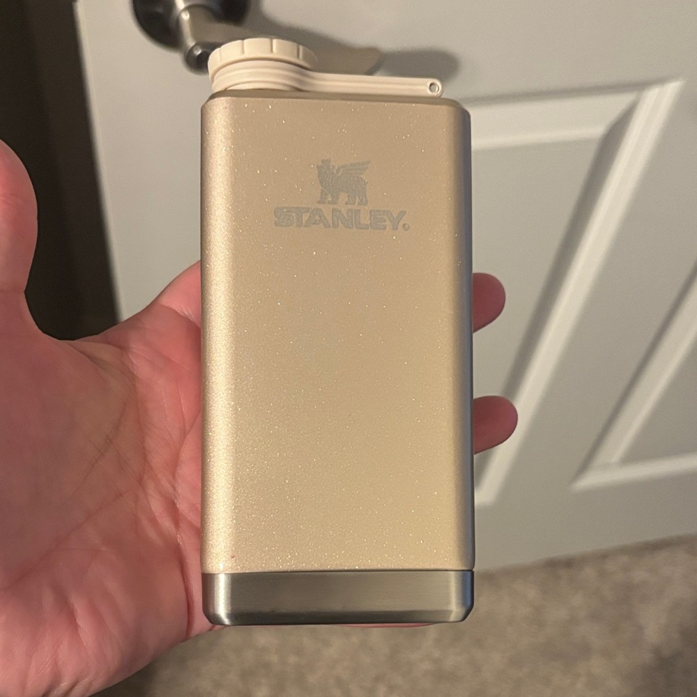 Stanley Metallic Gold Flask